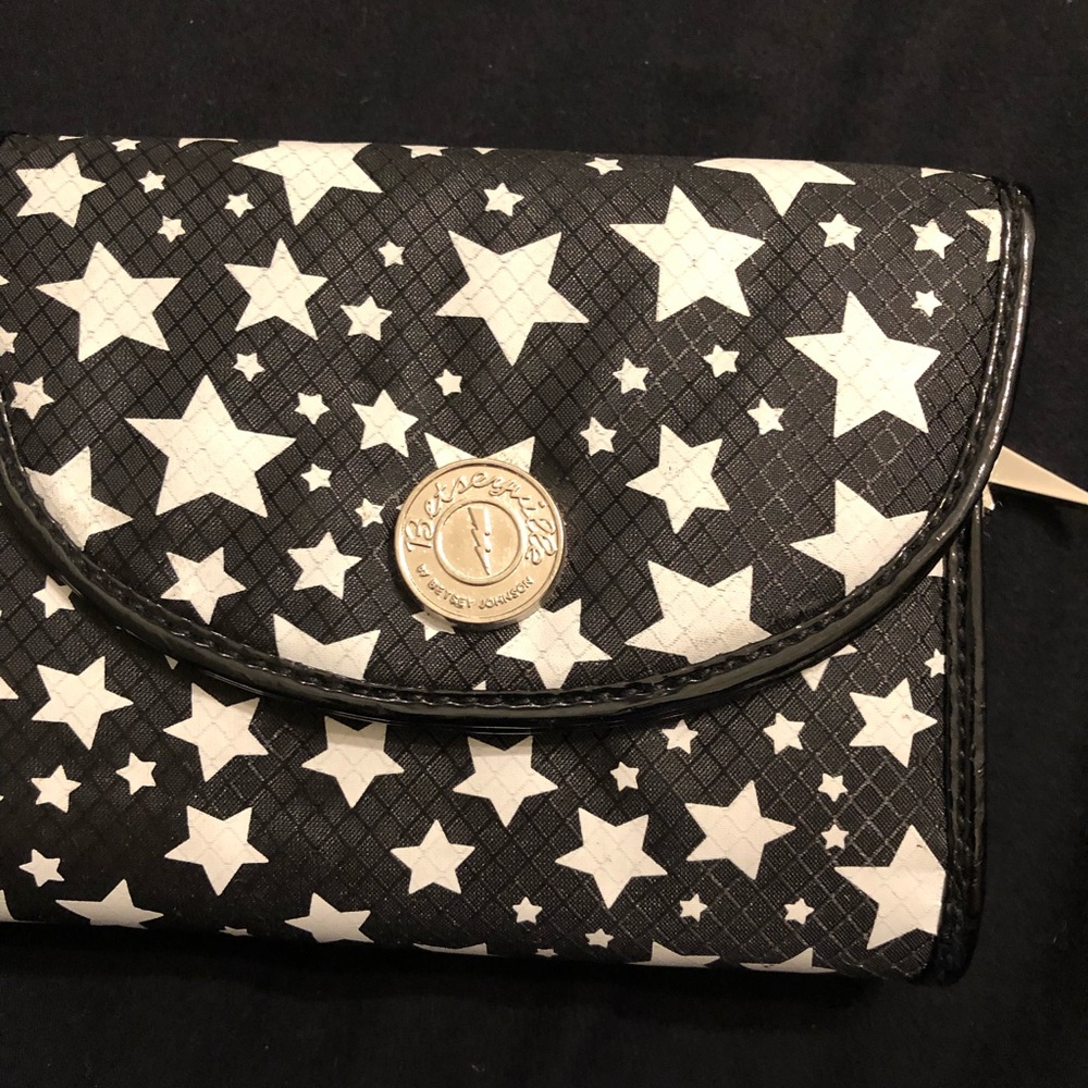 COPY - Fun trifold star wallet